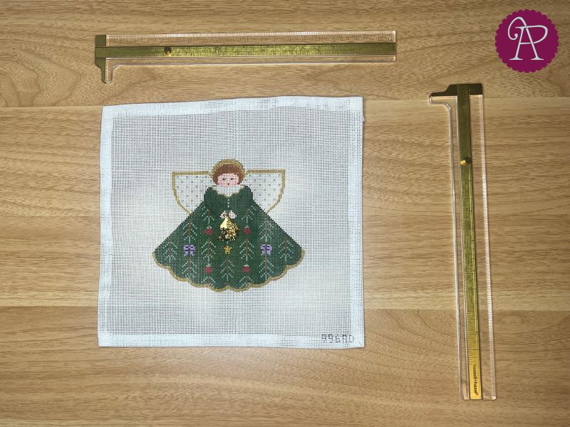 Wildflower Angel with Embellishment - 18 mesh